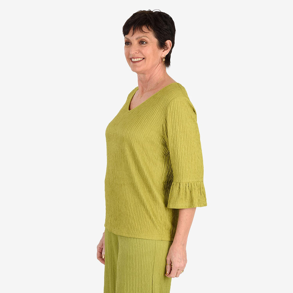 -Maisi Textured Bell Sleeve Tee (Size M) - Light Green
