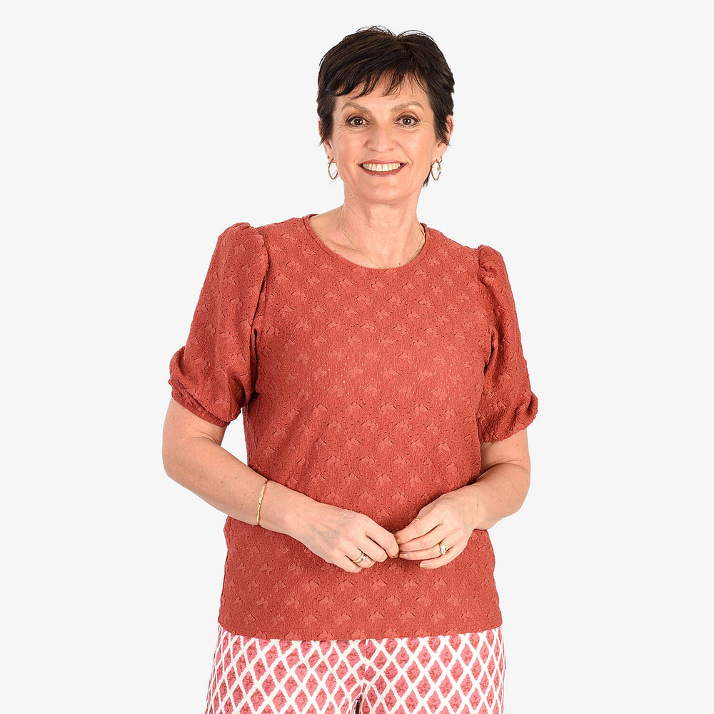 - Maisi Butterfly Embossed Puffed Sleeve Top (Size L) - Red