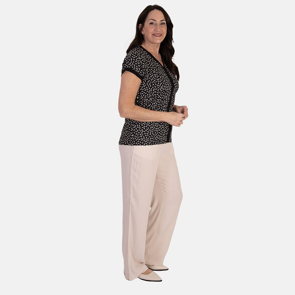 - Maisi Soft-Touch Printed V-neck Top (Size XL) - Black