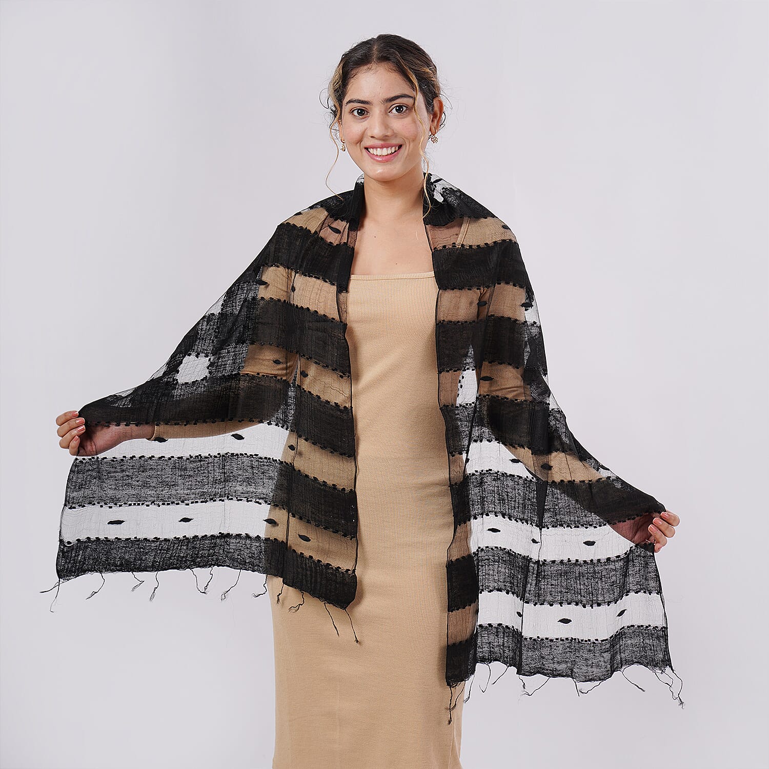 30% Silk and Modal Printed Scarf (Size - One Size) - Black
