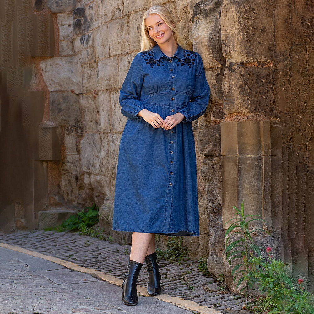 Mudflower 100% Cotton Flower Embroidered Dress (Size 12) - Denim