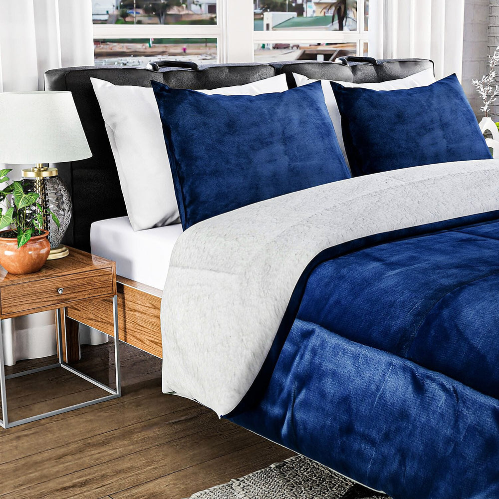 NEW - Set Of 3 Sherpa Comforter (Size Double) & 2 Pillow Cases (Size 75x50cm) Navy