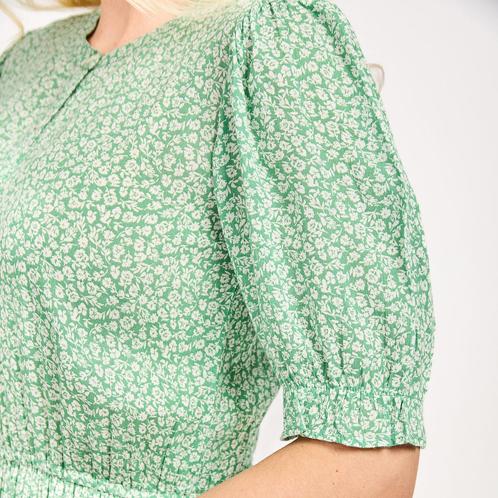 Nabella Ditsy Flower Print Midi Dress with Tiered Skirt (Size 12) - Green