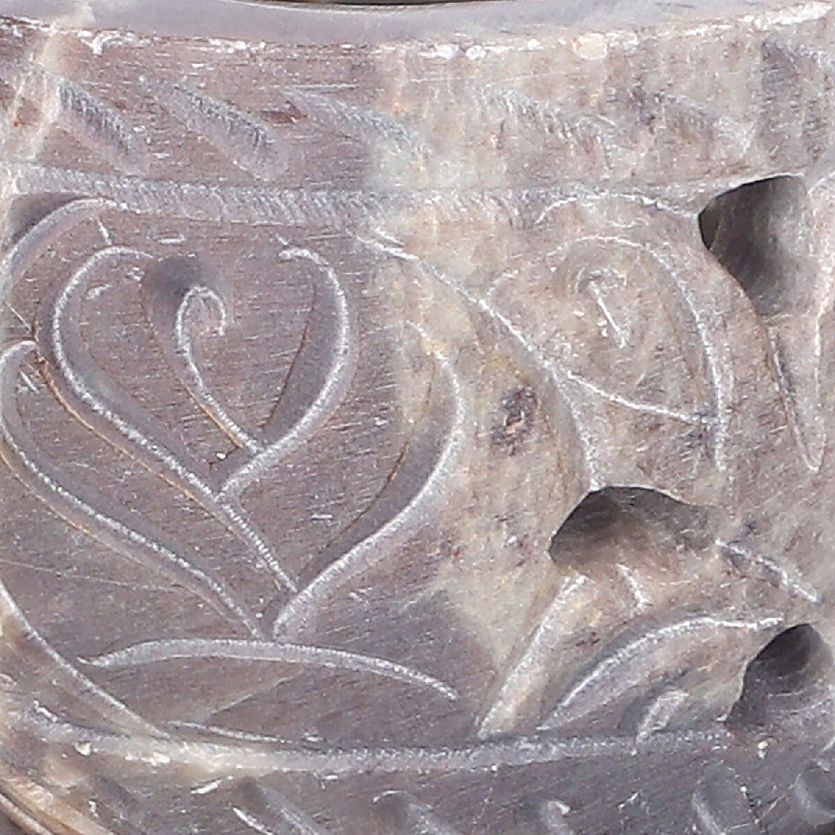 Nakkashi Set of 2 - Decorative Rose Handcarved Soapstone Egg Holders (8x4Cm)