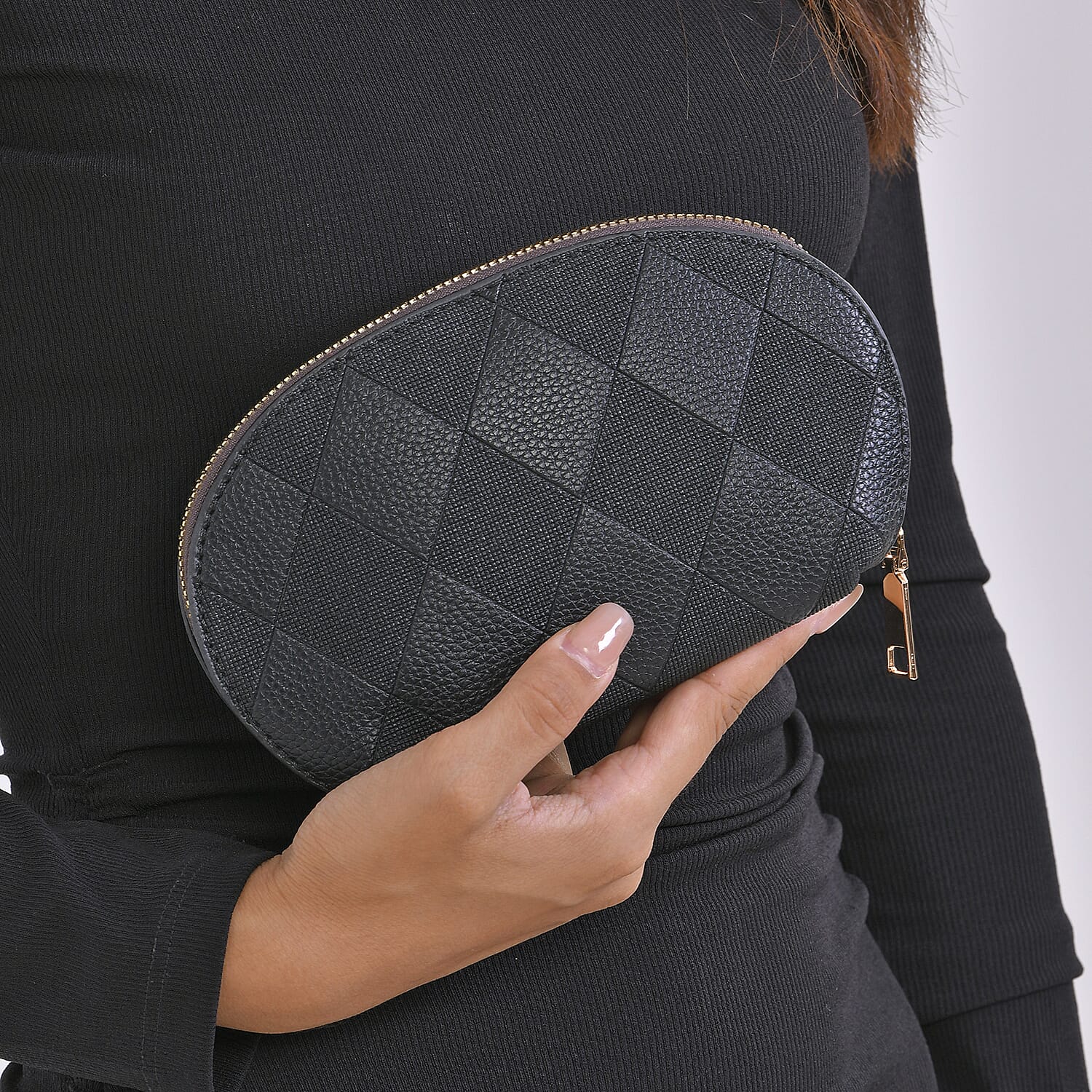 Embossed Rhomboid Handbag with Detachable Shoulder Strap - Coin Bag - Black