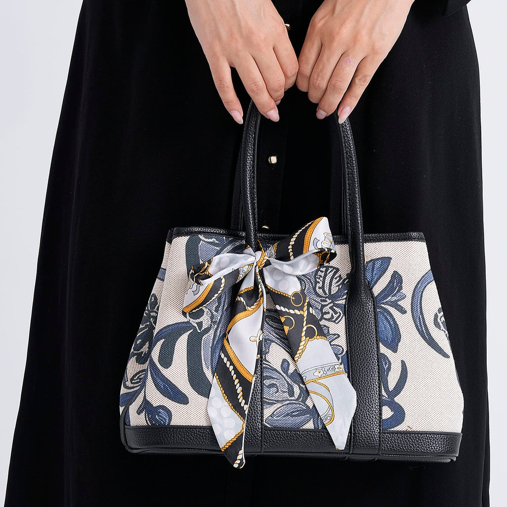 Trendy Graffiti Tote Bag with Mini Pouch - Black - Blue