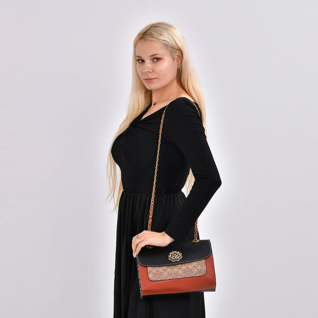 Guanchi Crossbody Bag with Exterior Zipped Pocket - Black - Red