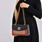 Guanchi Crossbody Bag with Exterior Zipped Pocket - Black - Red