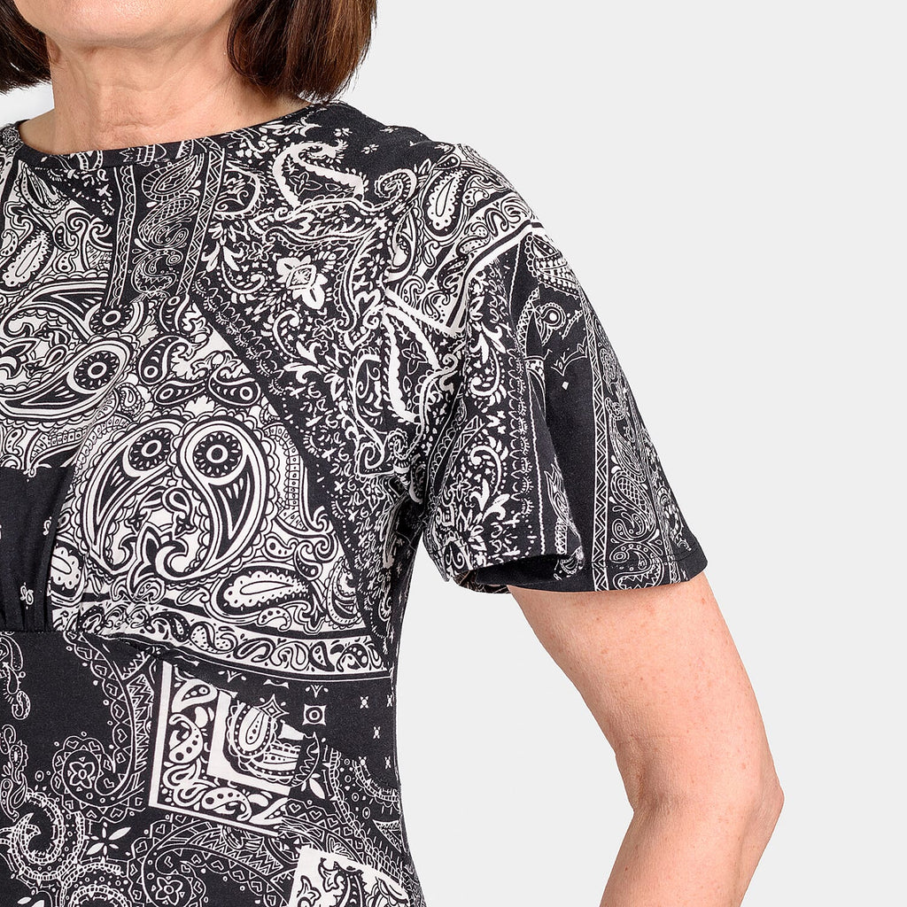 100% Cotton Printed Pattern Maxi Dress (Size 14) - Black - White