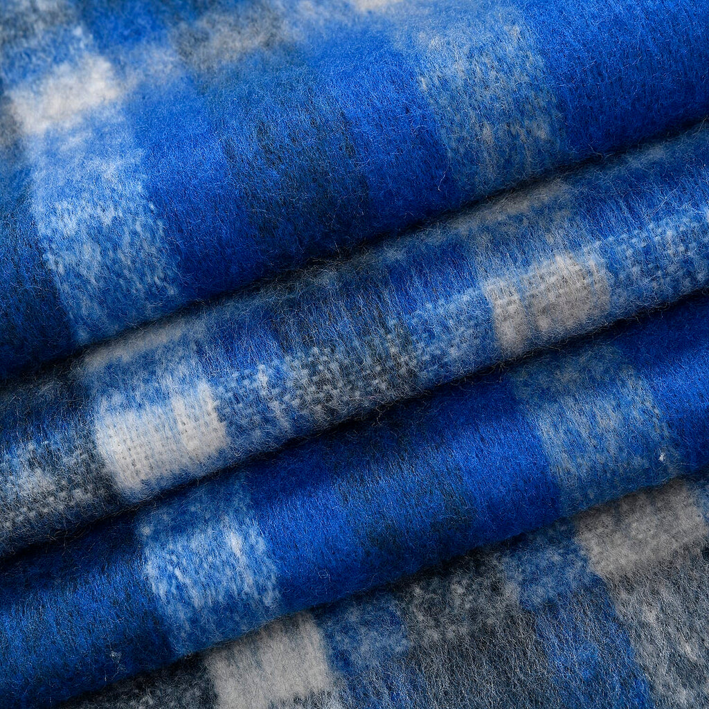 Cozy Checkered Scarf with Fringes - Blue