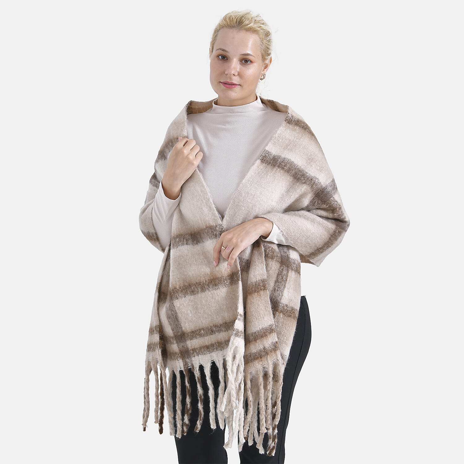 Cozy Checkered Woven Scarf with Fringes (Size 190x47cm) - Beige