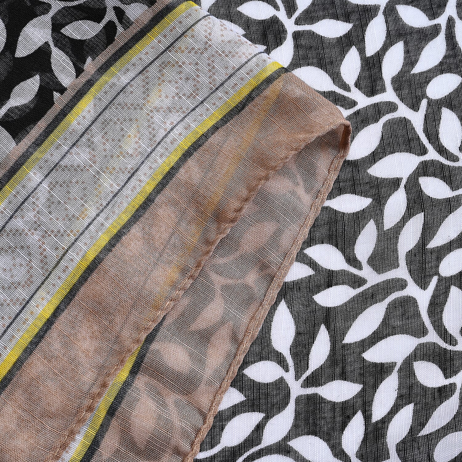 Closeout Deal New Arrival Leaves Pattern Scarf (One Size, 180x87 cm) - Black