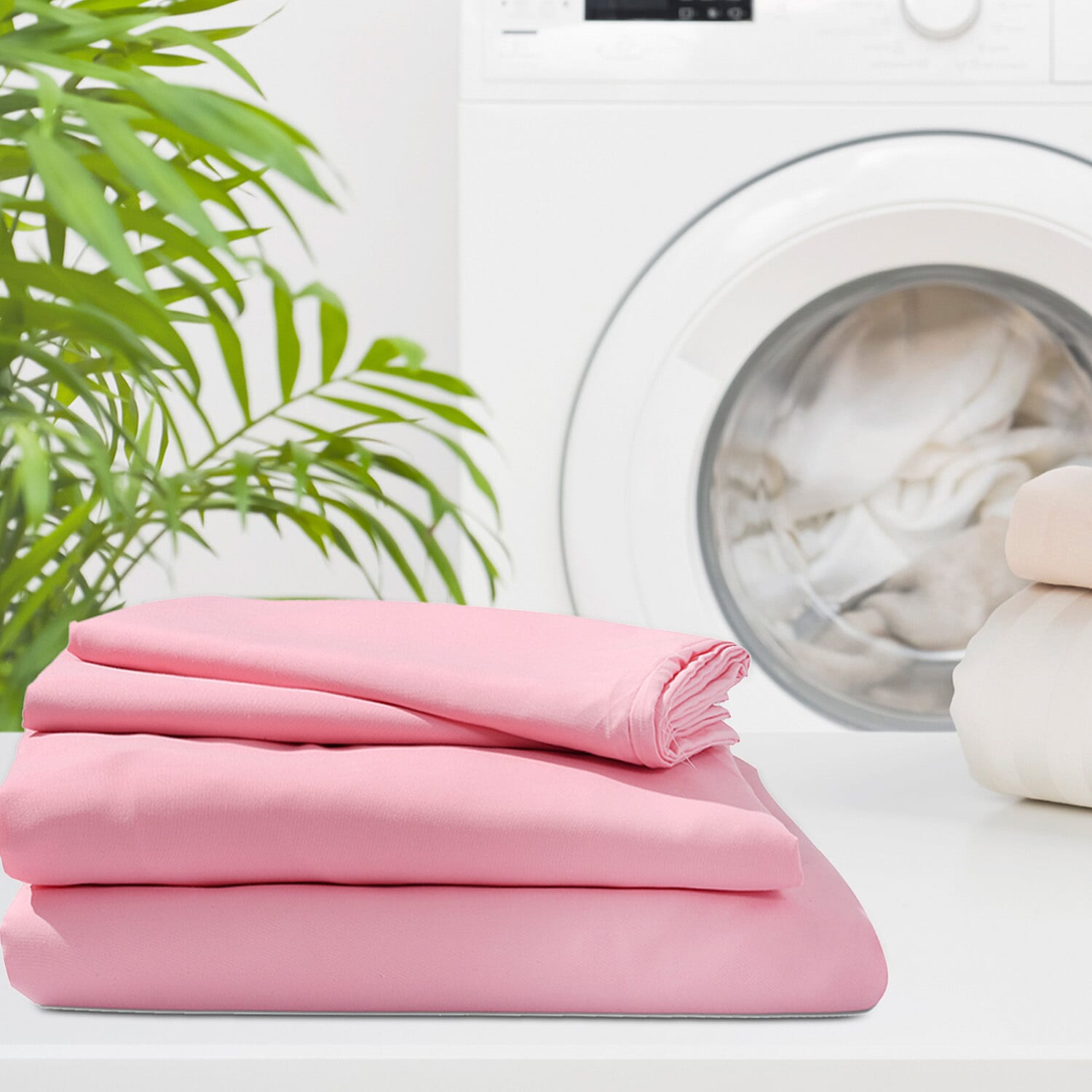 4 Piece Set - Flat - Fitted Bedsheets with 2 Pillow Cases (Double Size) - Pink