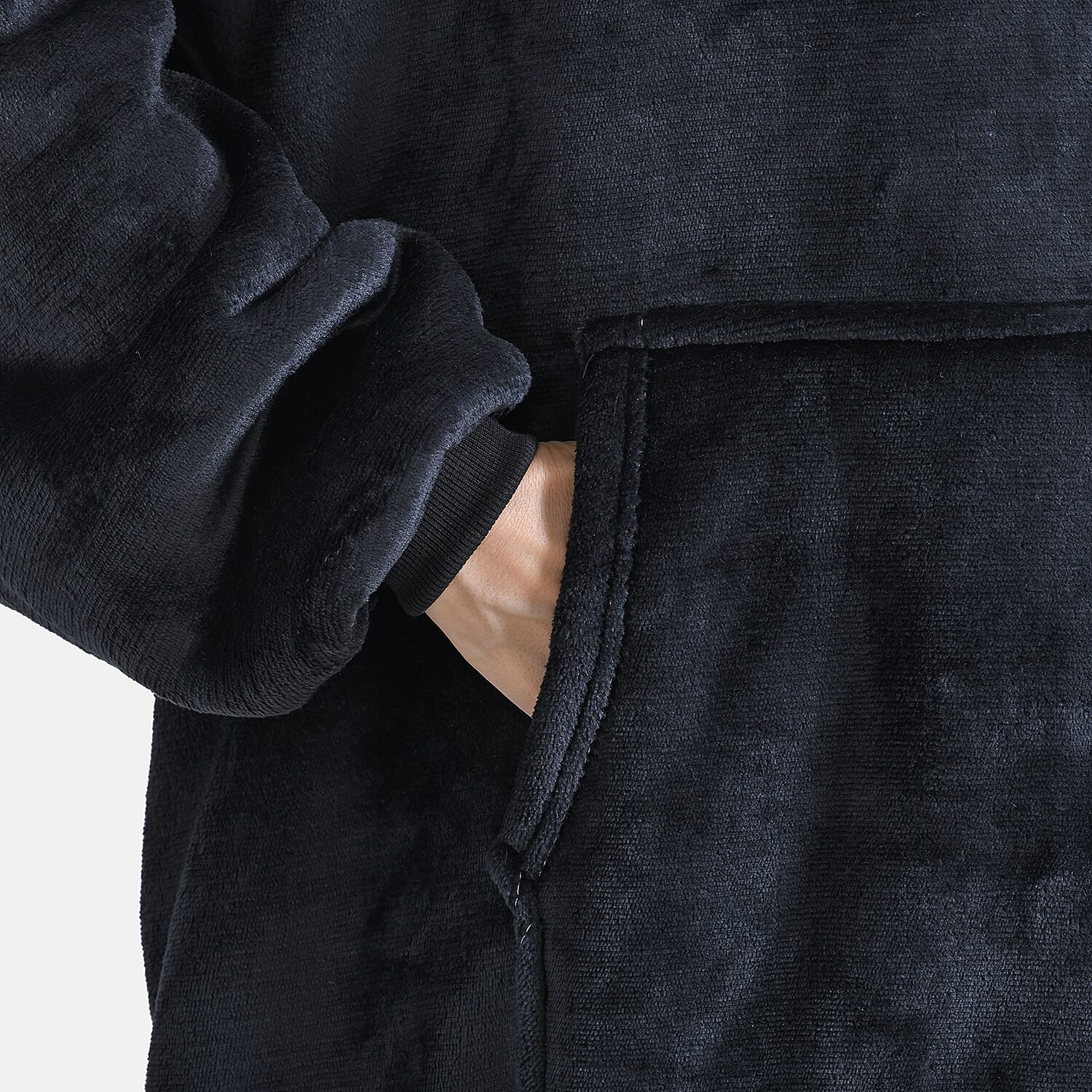 Mega Winter Closeout - Super Soft Fleeced Hoodie Blanket (One Size) - Black