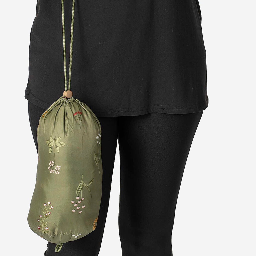Weekend Ladies Floral Pack Away Gilet (Size 14)- Green
