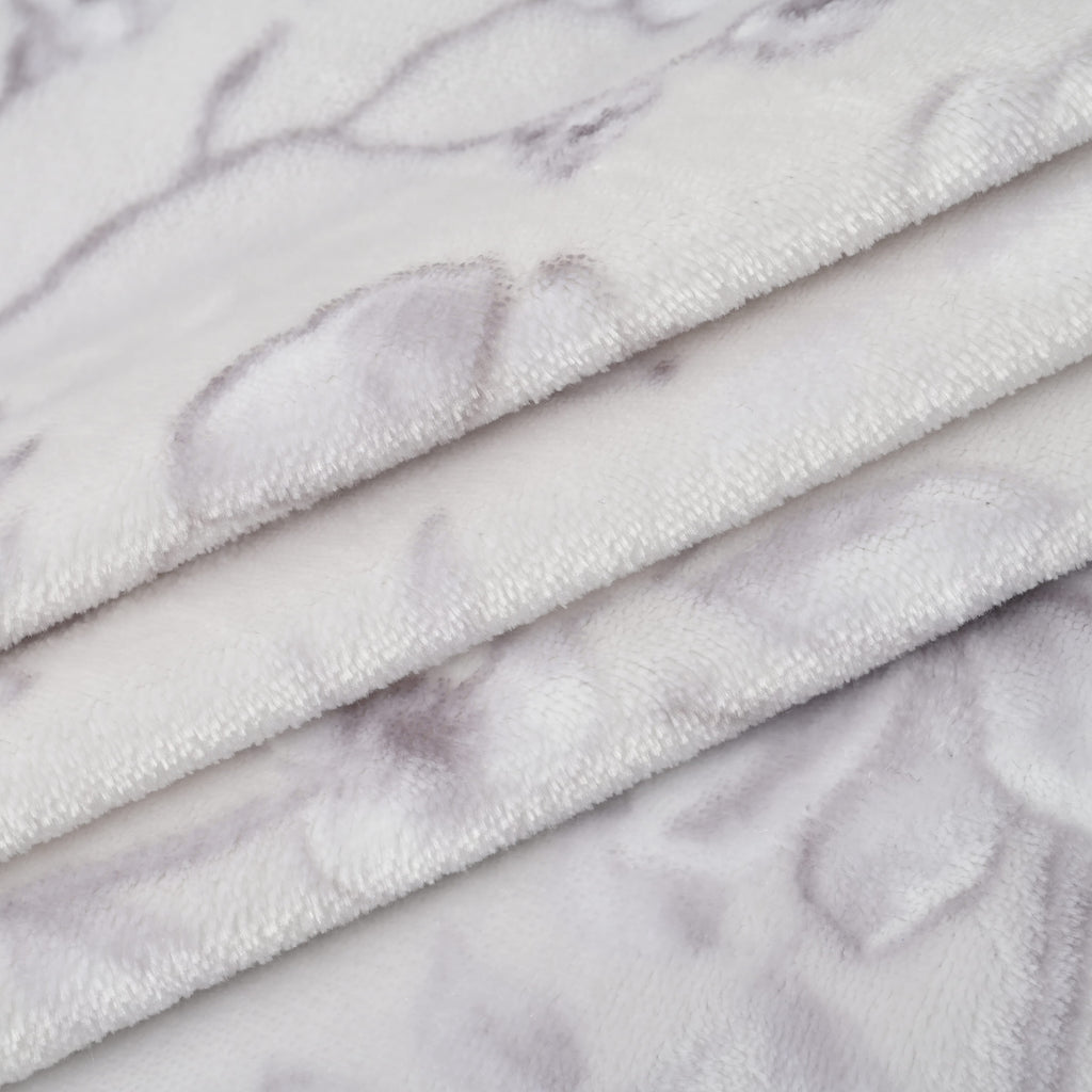 Polyester Flower and Leaves Blanket (Size 2x1 m) - White & Blue