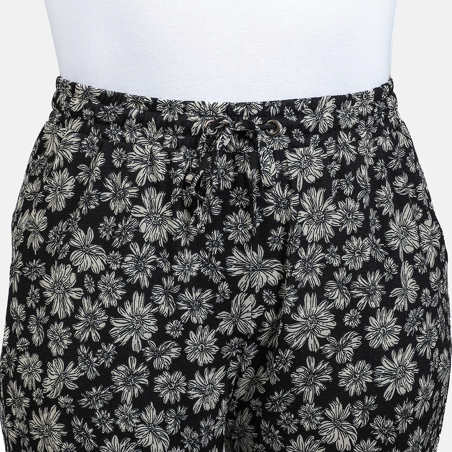 Printed Tapered Leg Trouser with Pockets (Size L,16 to 18) - Black