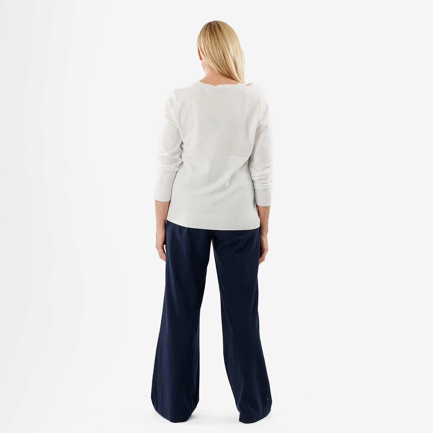 Pure & Natural V-Neck Jumper (Size 18) - White