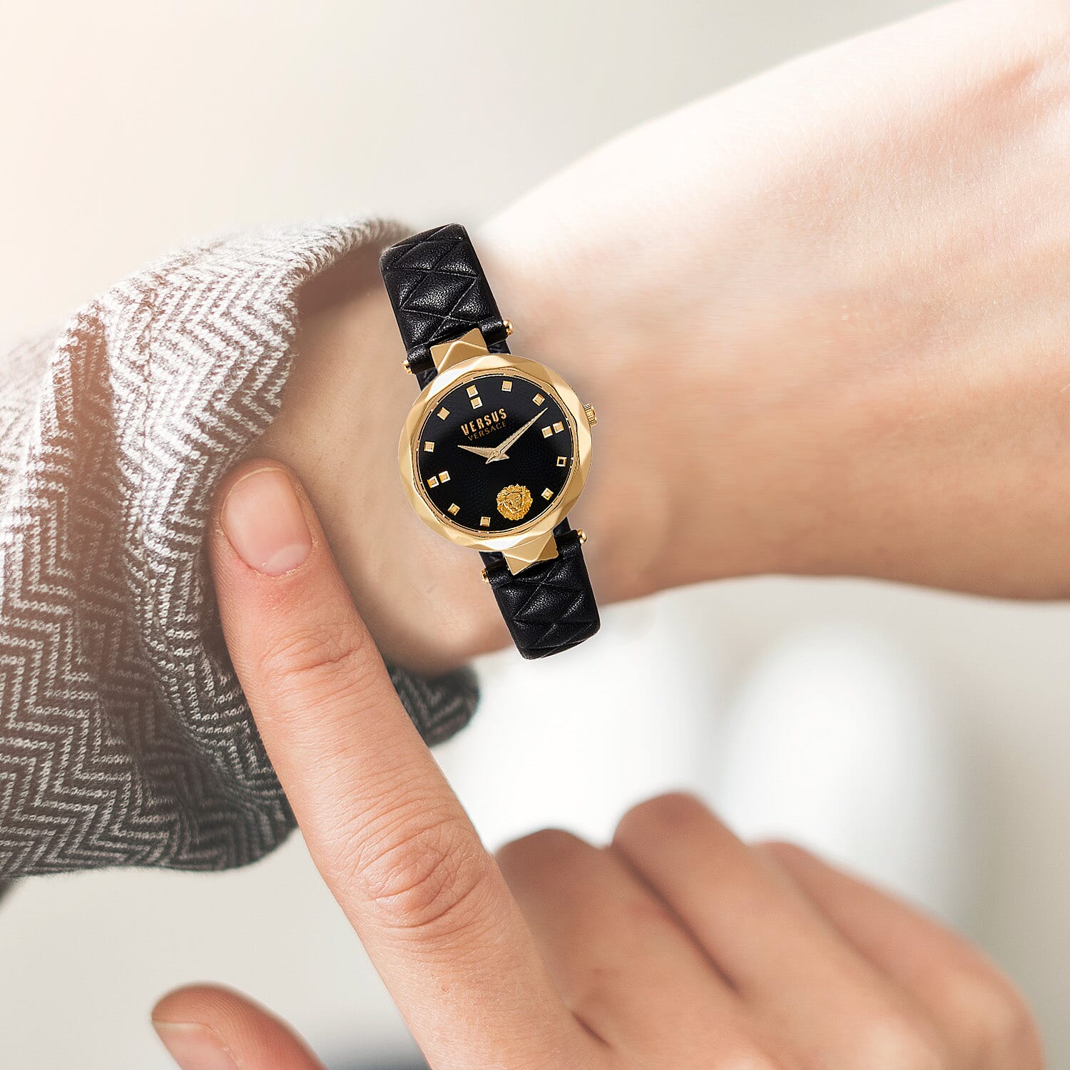 Versace Versus Covent Garden Peti Quartz Movement Black Dial 3ATM Water Resistant Analog Watch With Black Leather Strap