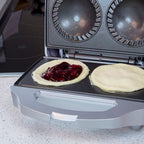 Quest Non Stick Pie Maker - Black