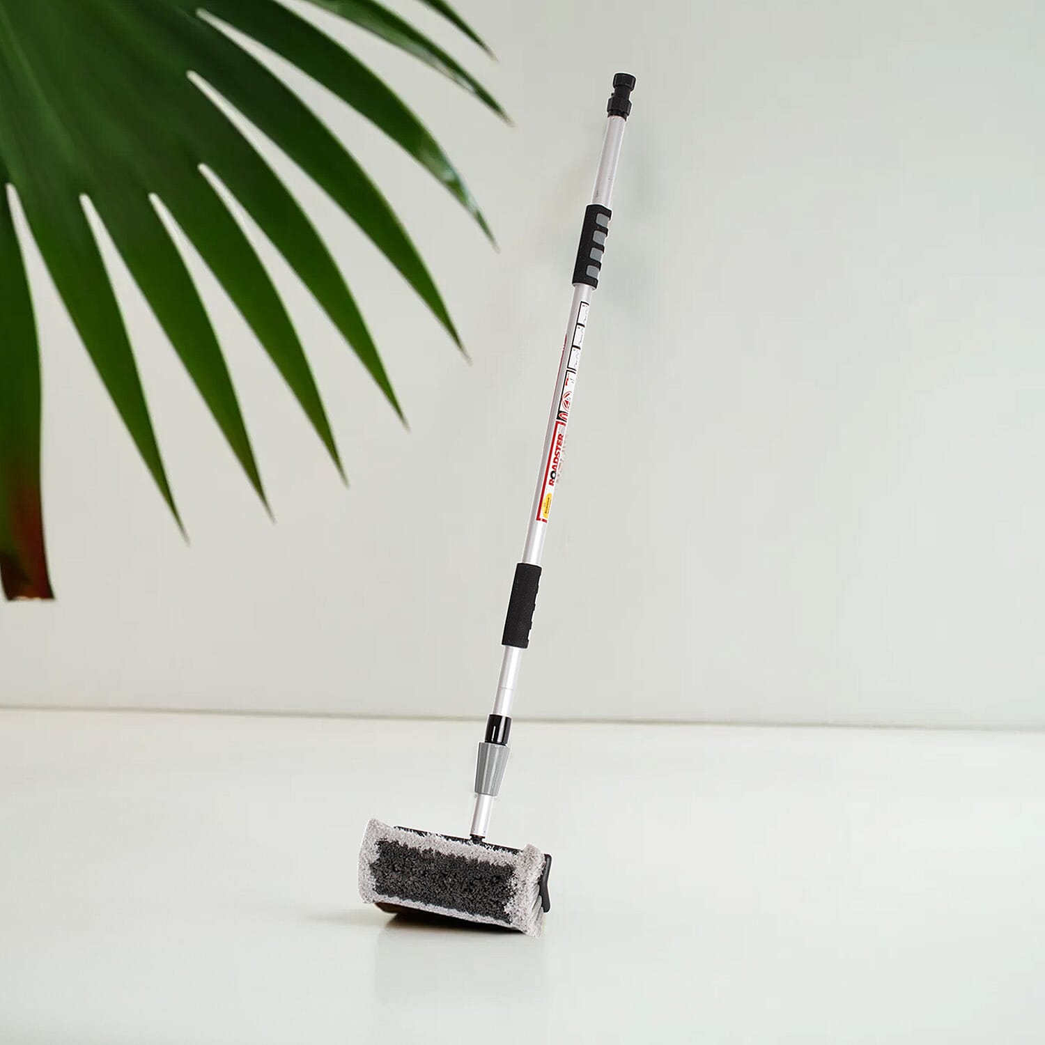 2m Extendable Telescopic Water Fed Soft Wash Brush - Grey - Cars, Vans, Conservatory, Windows, Caravans