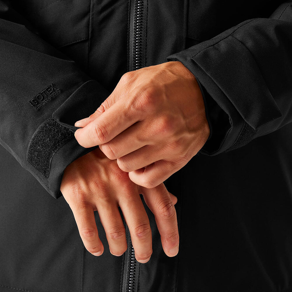 Regatta Mens Waterproof Thermoguard Insulated Jacket With High Collar Hood, Storm Cuffs & Adjustable Hem (Size L) - Black