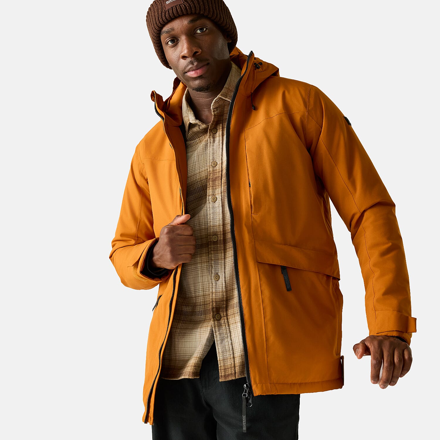 Regatta Mens Waterproof Thermoguard Insulated Jacket With High Collar Hood, Storm Cuffs & Adjustable Hem (Size XL) - Orange