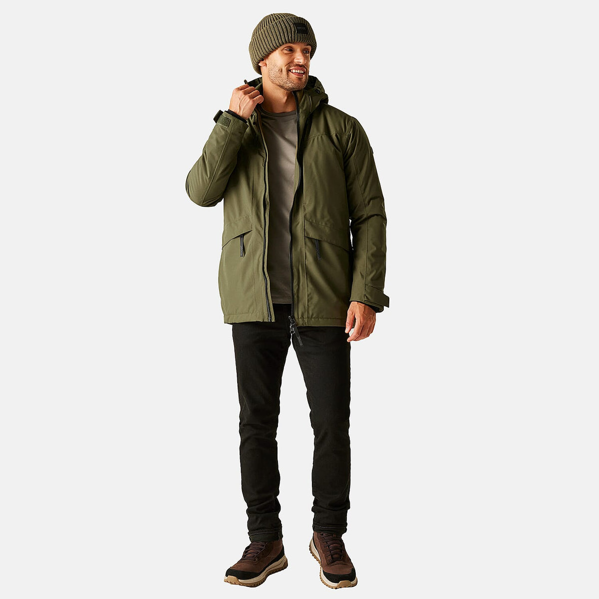 Regatta Mens Waterproof Thermoguard Insulated Jacket With High Collar Hood, Storm Cuffs &