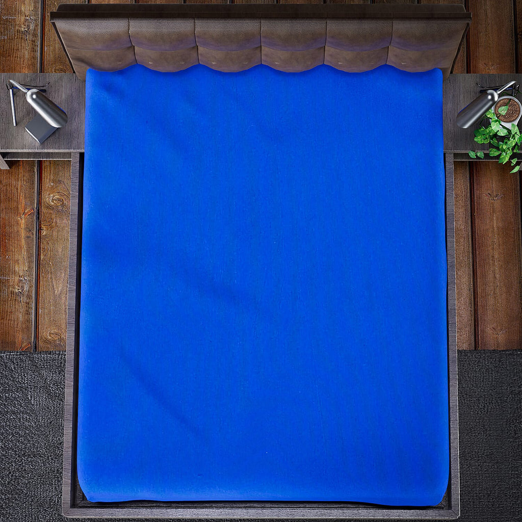 4 Piece Set Solid Microfibre 1 Comforter (225x220 Cm),1 Fitted Sheet (140x190 Cm) and 2 Pillowcases (50x70 Cm) - Royal Blue