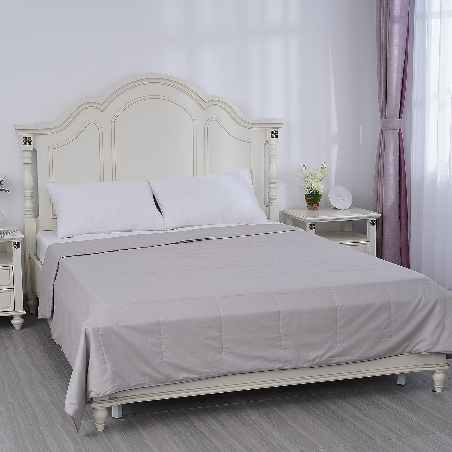 Deluxe Range 100% Mulberry Silk Quilt with 100% Cotton Cover - Light Grey (Size King)
