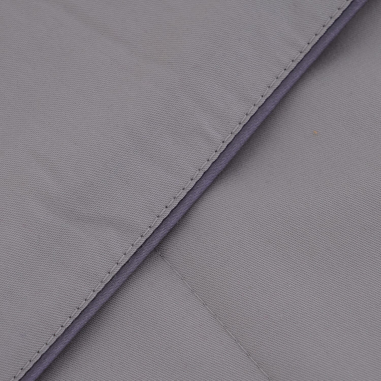 Deluxe Range 100% Mulberry Silk Quilt with 100% Cotton Cover - Light Grey (Size King)