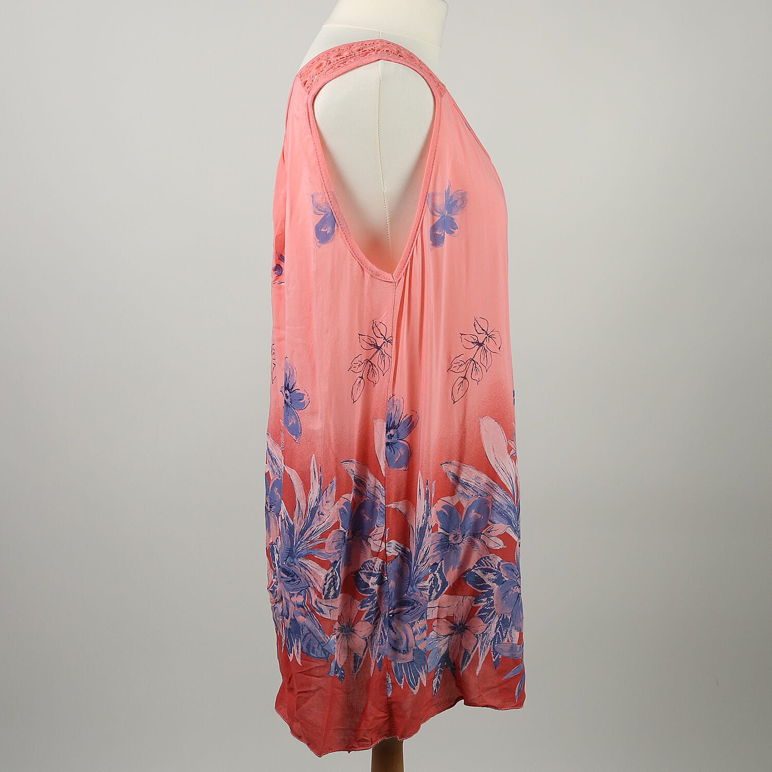 SUGARCRISP Printed Vest Top with Border Detail and Lace Shoulder in Coral (One Size- 60x75cm) CB - 29in