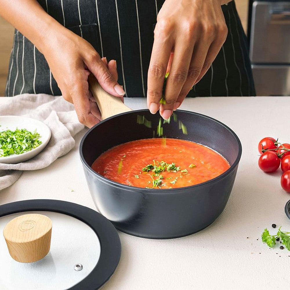 MASTERCHEF SAUCE PAN 18CM WITH LID - Wood Black