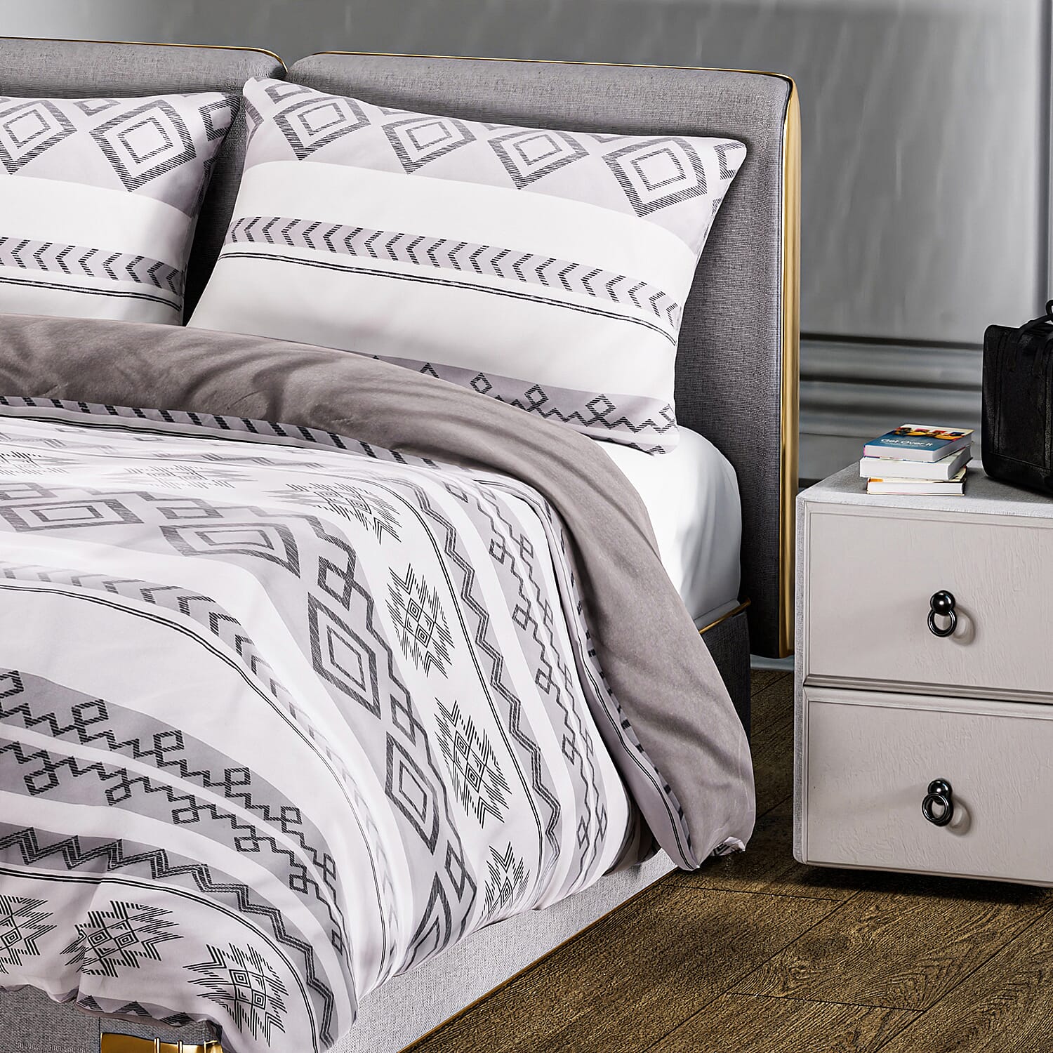 3 Piece Set - Printed Duvet Cover (Double Size, 200x200 cm) With 2 Pillow Cases (Size 75x50 cm) - Light Grey
