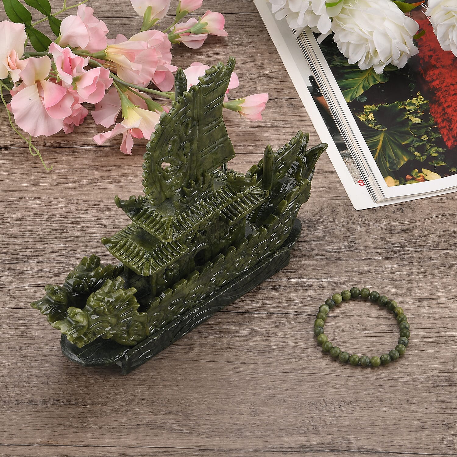 TJC EXCLUSIVE - Extremely Rare Hand Carved Serpentine Dragon Boat Ornament - Symbolising Strength & Perseverance With Bracelet (Size 7.5 Strechable) 1200.00 Ct.