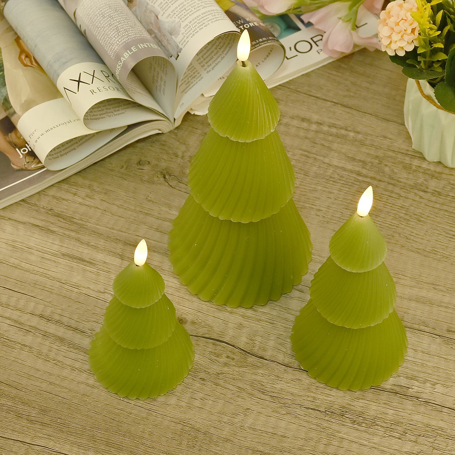 3 Flameless WAX Candle Trees - Coloured LED - Green 13.5cm (2 AAA Batteries)