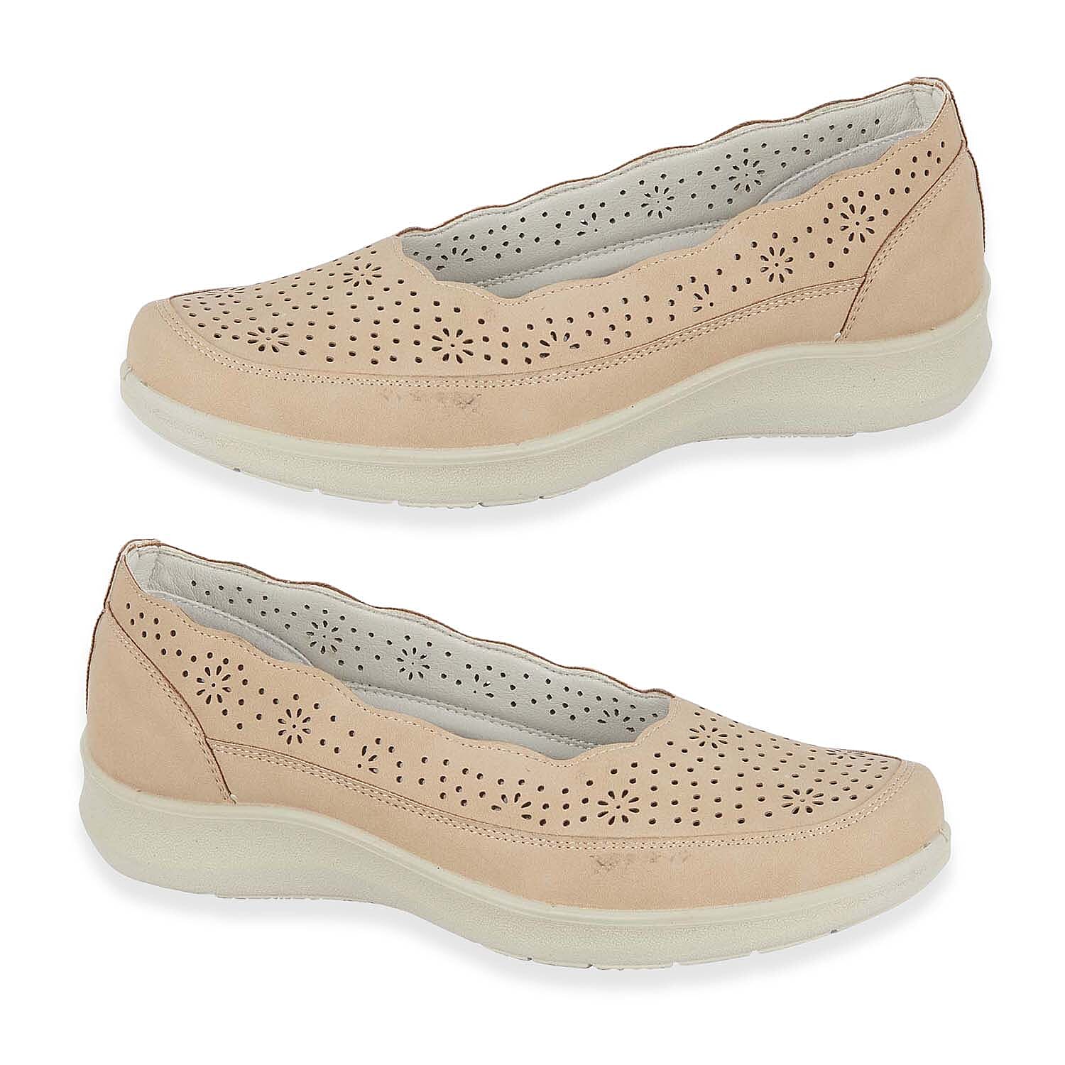 Shoetree Comfort Vienna Ladies Lightweight Slip-On Casual Pump With Decorative Cutouts (Size 4) - Beige