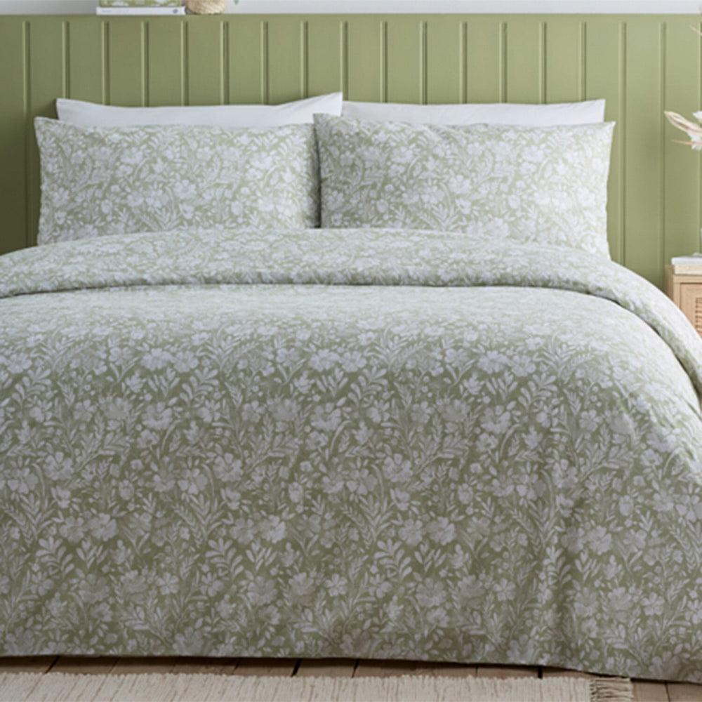 Simply Charlotte Olivia Sage Floral Print Single Duvet Cover Set (Size Double) - White