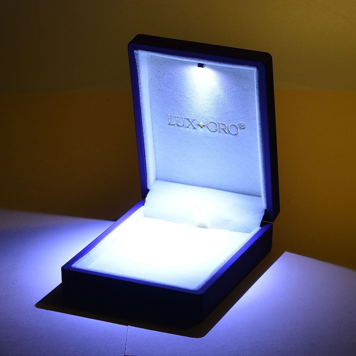LUXORO LED Spray Painted Earrings Box (Size 9x7x3 CM) - Purple