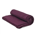 Luxurious Seersucker Quilted Comforter (Size 228X240 Cm) - Red Wine
