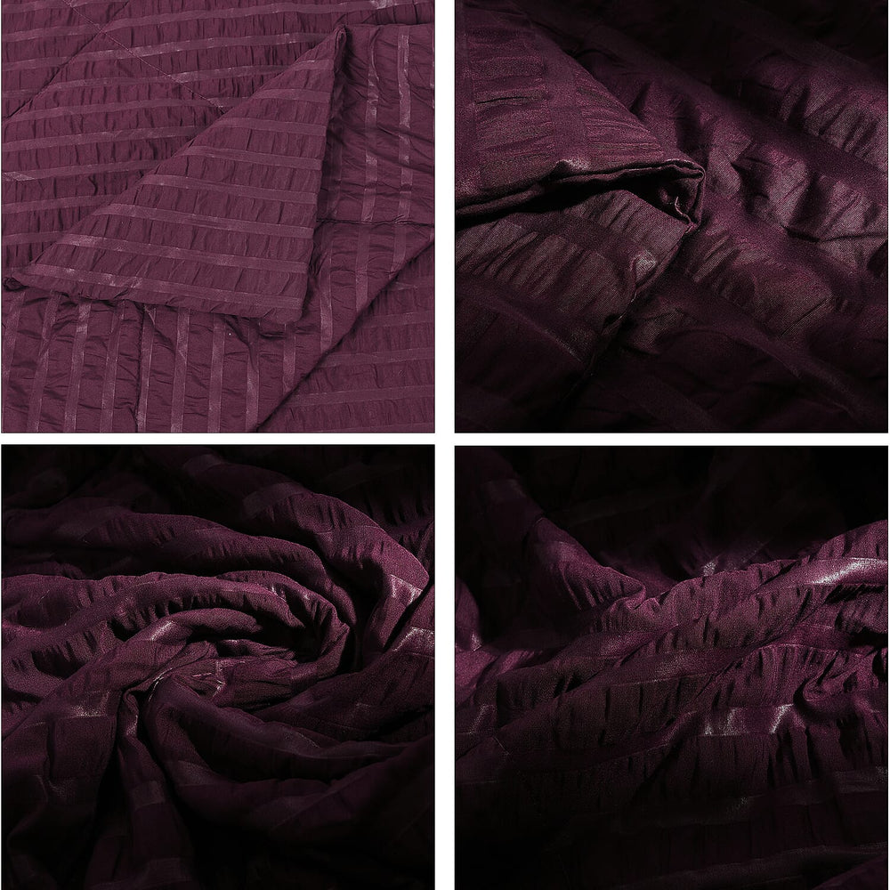 Luxurious Seersucker Quilted Comforter (Size 228X240 Cm) - Red Wine
