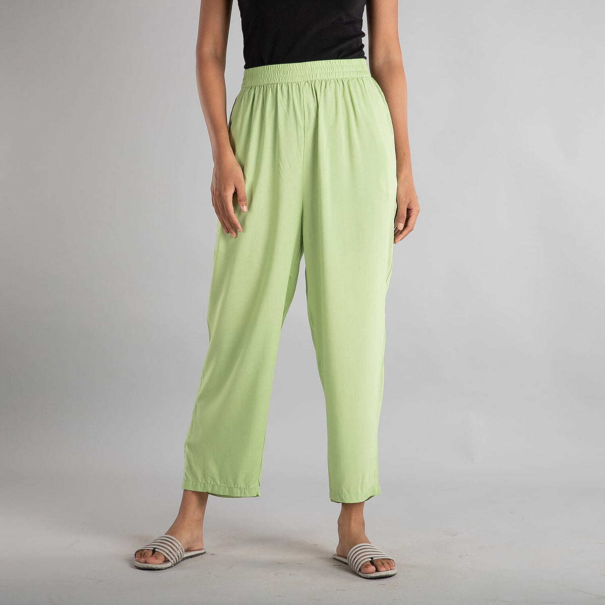 TAMSY 100% Viscose Solid Palazzo (Size-16) - Green