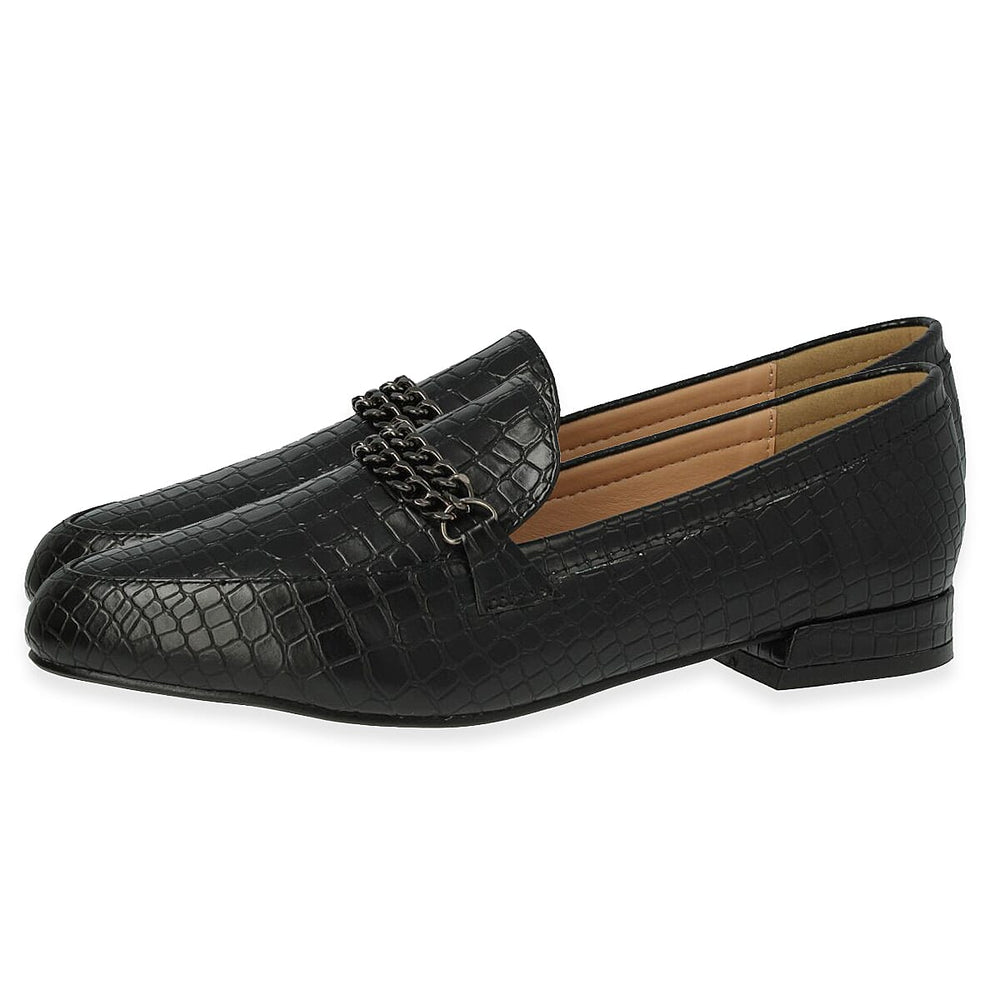 Down To Earth Elegant  Pointed Toe Block Heel Loafers (Size 3) - Black