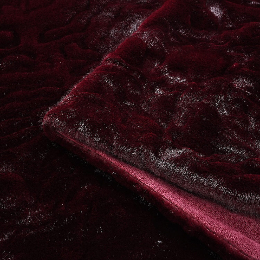 THE OPULENT LUXURY - HUSH HAVEN Ultra Soft - Warm Sumptuous Double Layer Sherpa Faux Fur Blanket 680 GSM (180 x 150 cm) - Dark Wine