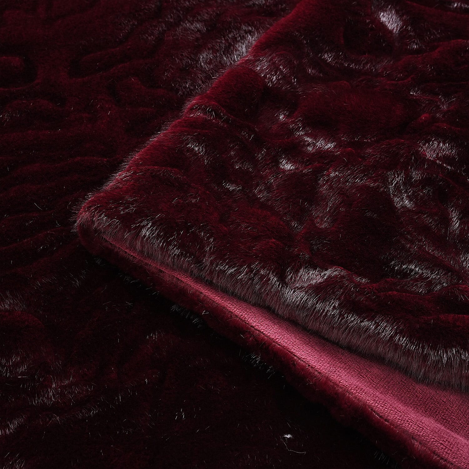 THE OPULENT LUXURY - HUSH HAVEN Ultra Soft - Warm Sumptuous Double Layer Sherpa Faux Fur Blanket 680 GSM (180 x 150 cm) - Dark Wine