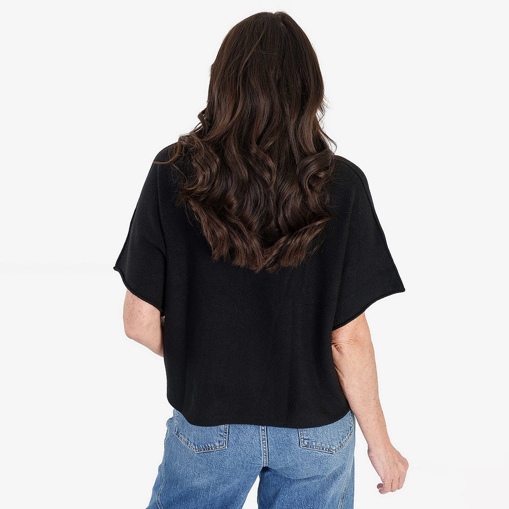 Sugar Crisp Italian-Made Batwing Sleeve Round Neck Top (One Size) - Black