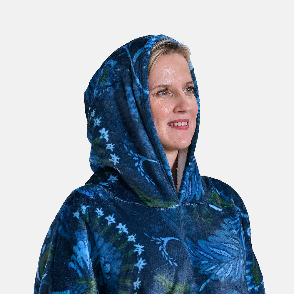 Super Soft Fleece Hoodie Blanket - Black