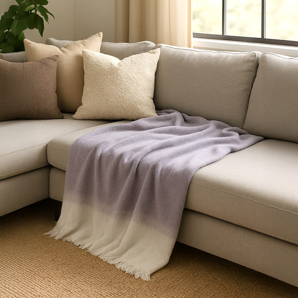 Supersoft Mohair Wool Cozy Mix Blanket with Timeless Appeal (Size 170x130 cm) - Lilac