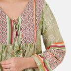 100% Viscose Floral Pattern Dress (Size M,12 - 14) - Light Green