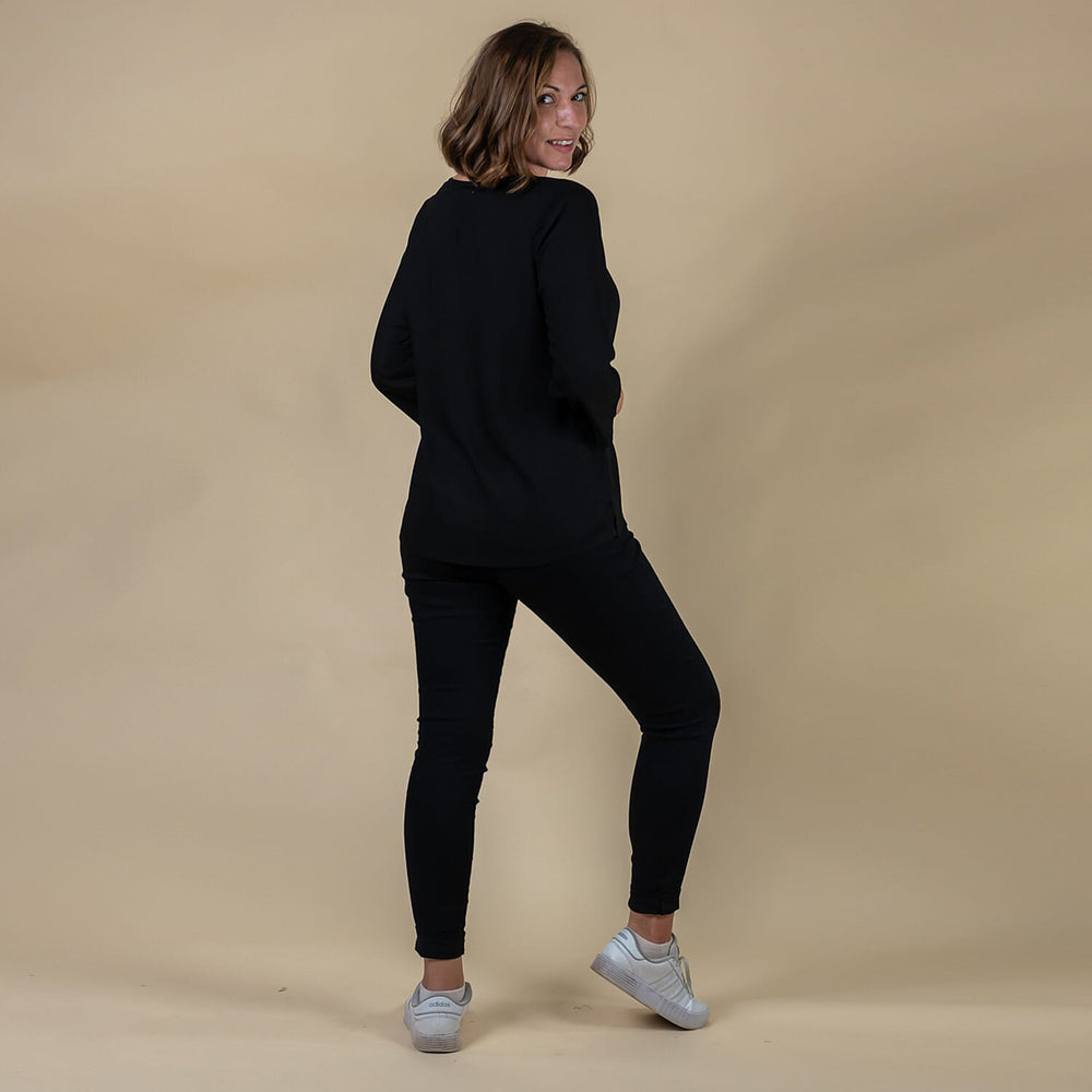TAMSY 100% Viscose Top (Size 18) -  Black
